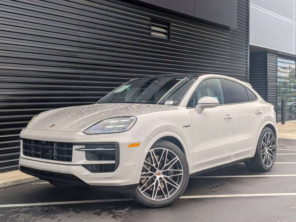 2026 Porsche Cayenne Coup E-Hybrid