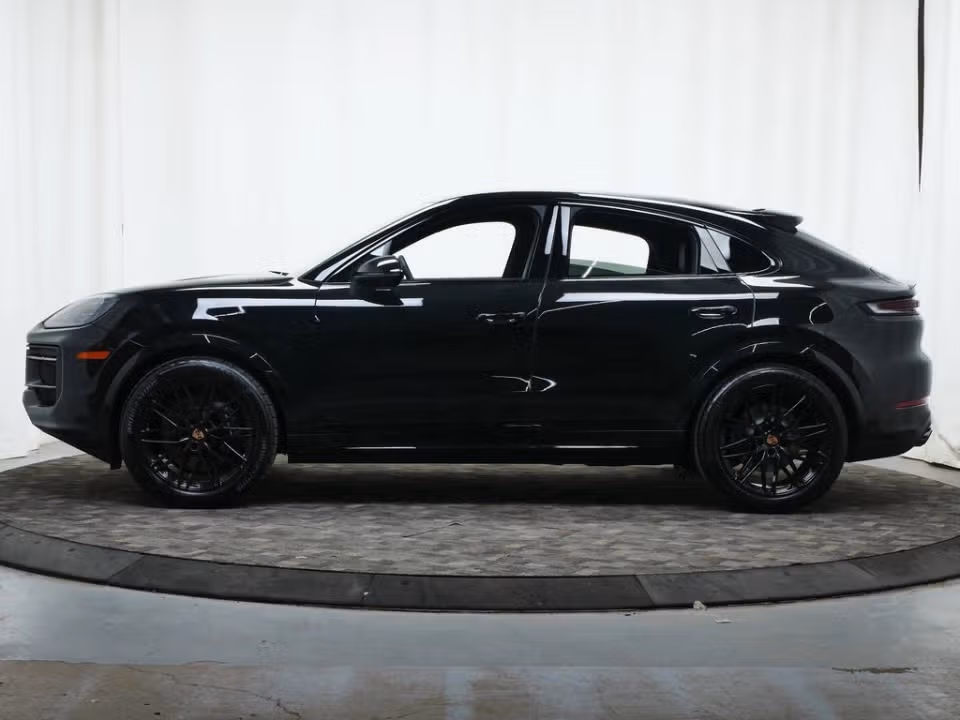 2026 Porsche Cayenne Coup Base - Photo 11