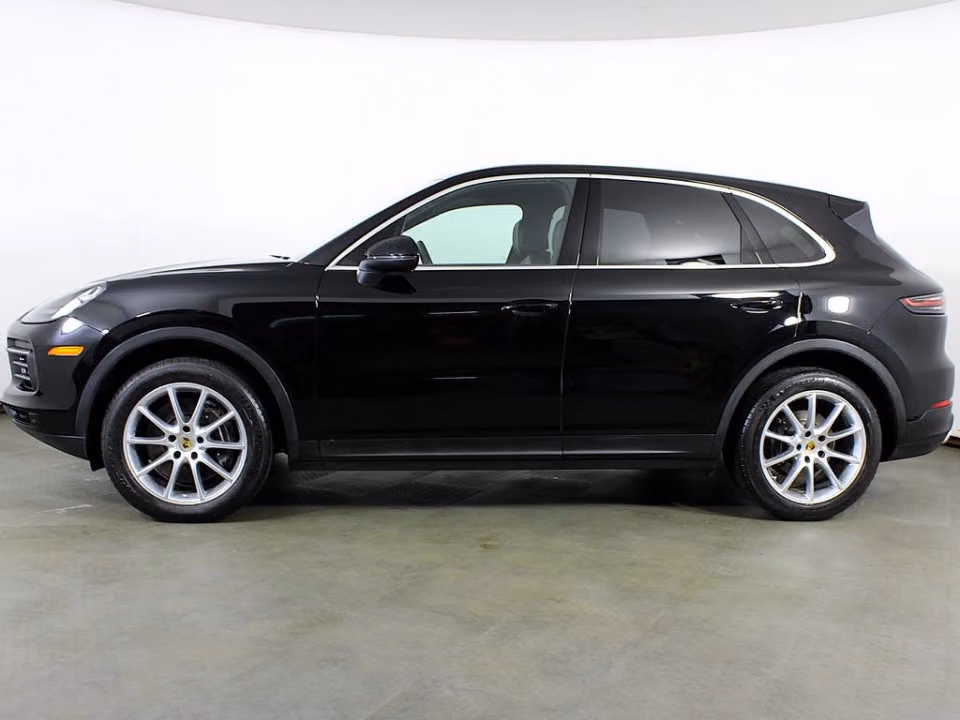 2023 Porsche Cayenne Base - Photo 11