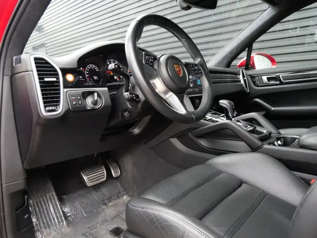 2023 Porsche Cayenne GTS - Photo 30