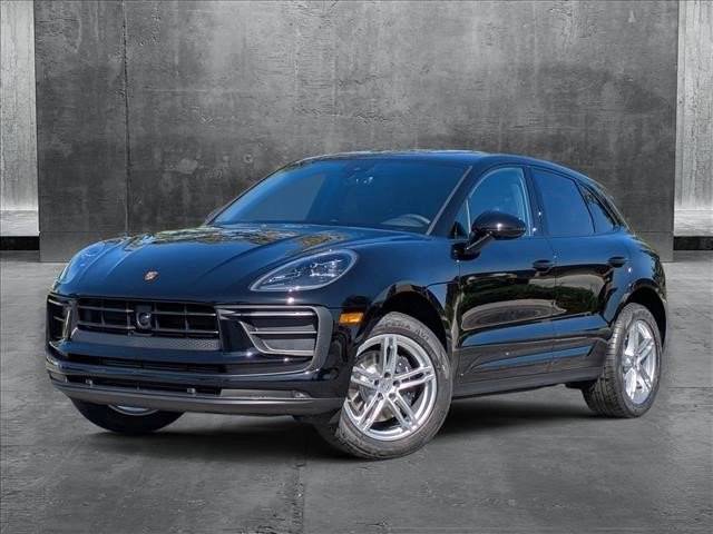 2025 Porsche Macan T
