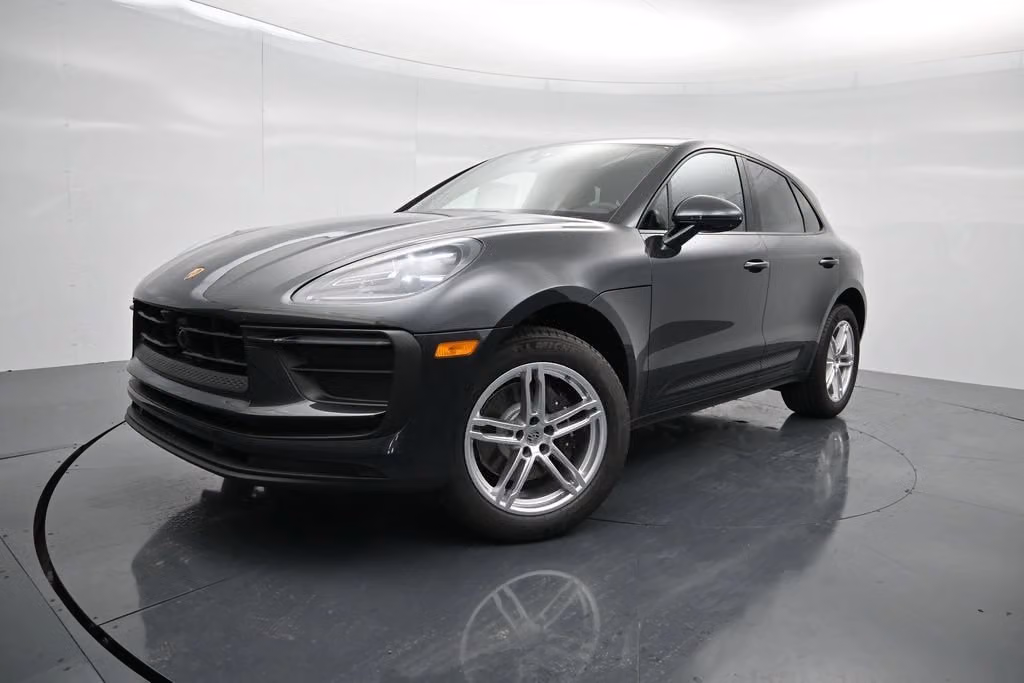 2026 Porsche Macan