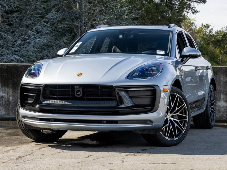 2026 Porsche Macan