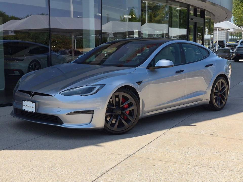 2025 Tesla Model S