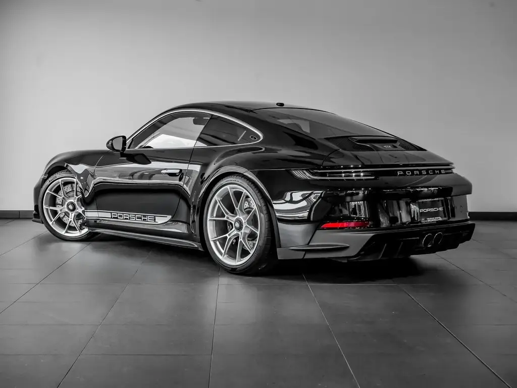 2022 Porsche 911 GT3 - Photo 24