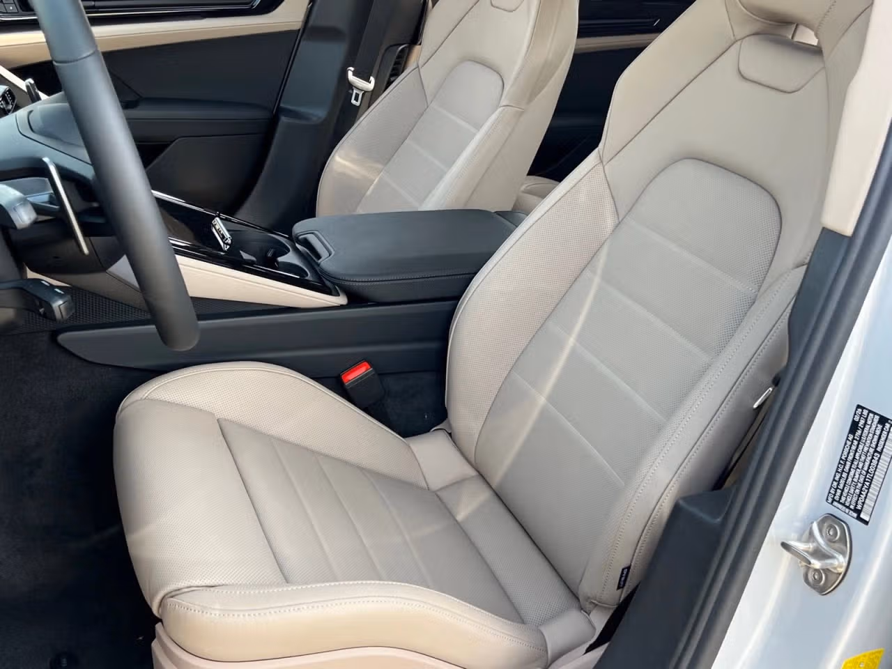 2026 Porsche Panamera Base - Photo 36