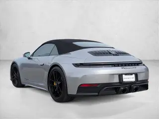 2026 Porsche 911 GTS - Photo 21