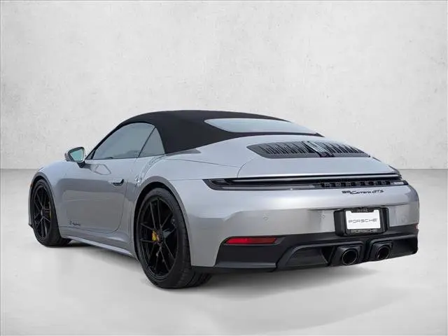 2026 Porsche 911 GTS - Photo 22