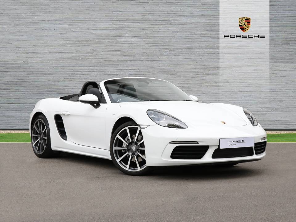Buy PreOwned Porsche 718 Boxster at Porsche Service Centre Brooklands