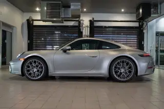 2026 Porsche 911 - Photo 13