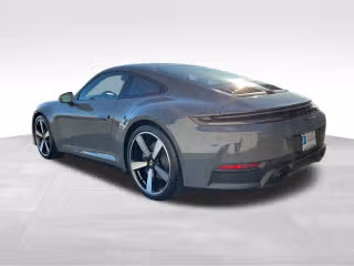 2026 Porsche 911 - Photo 17