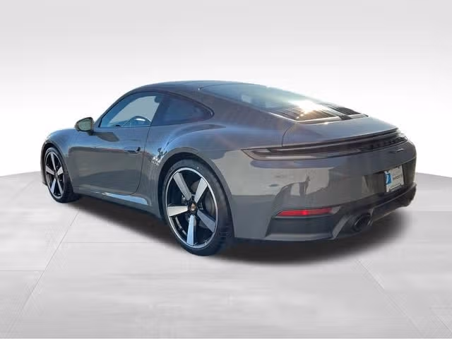 2026 Porsche 911 - Photo 18