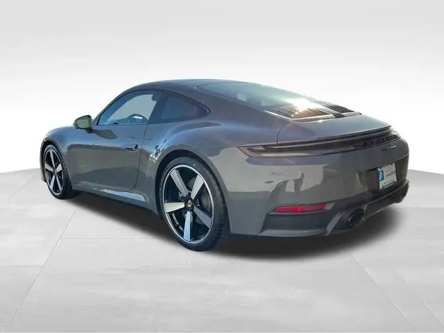 2026 Porsche 911 - Photo 23