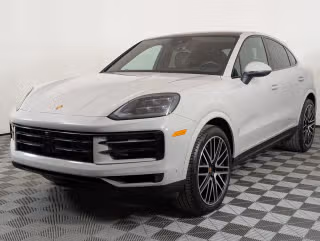 2026 Porsche Cayenne -'s photo