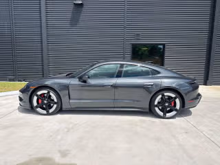 2025 Porsche Taycan S - Photo 9