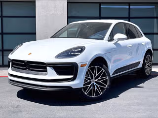 2026 Porsche Macan's photo