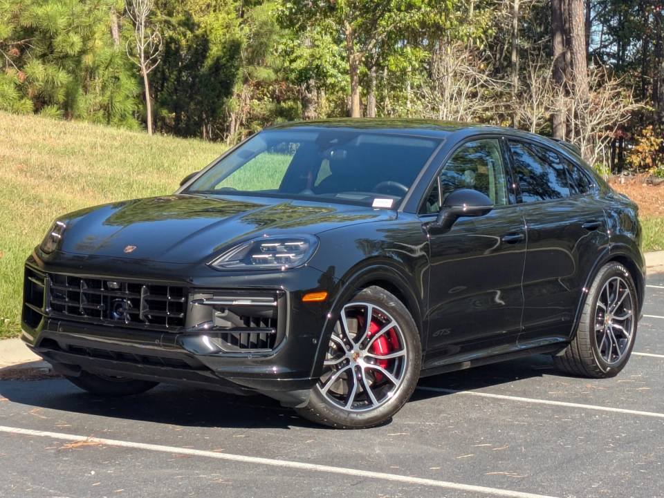 2025 Porsche Cayenne Coup GTS