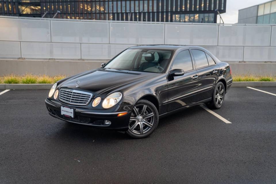 2005 Mercedes-Benz E-Class