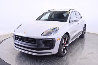2023 Porsche Macan GTS's photo