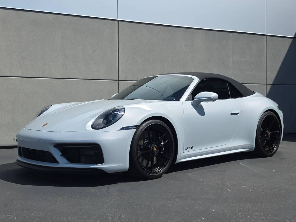 2024 Porsche 911 Carrera GTS Cabriolet