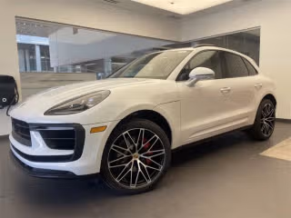 2025 Porsche Macan