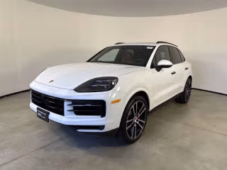 2025 Porsche Cayenne S's photo