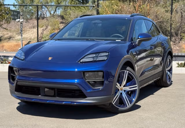 Used 2025 Porsche Macan Base with VIN WP1AD2XA7SL076587 for sale in Los Angeles, CA