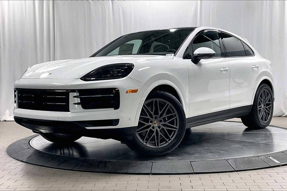 2025 Porsche Cayenne Coup Base
