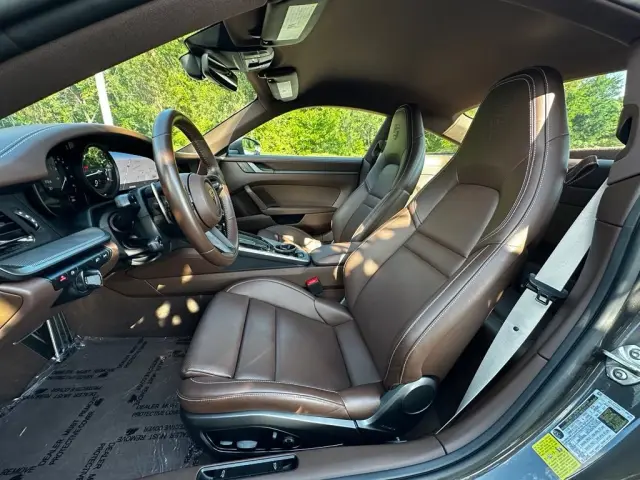 2024 Porsche 911 T - Photo 38
