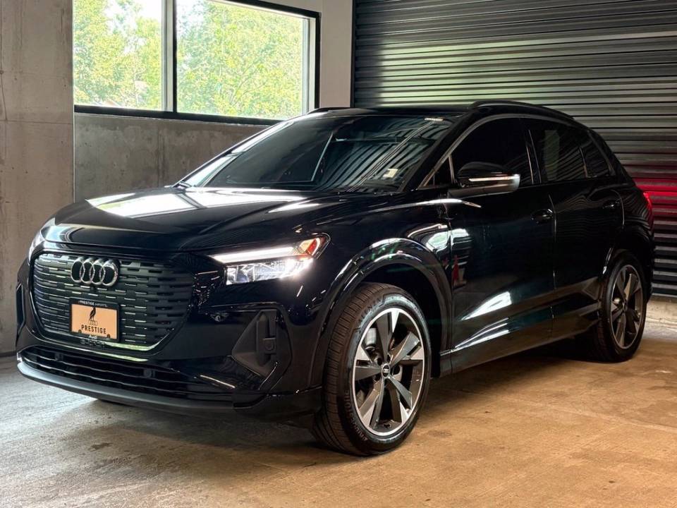 2024 Audi Q4 e-tron Premium