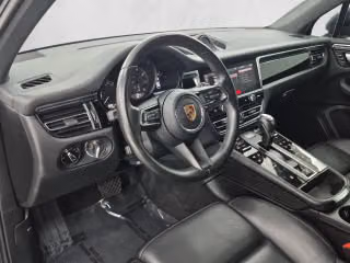 2024 Porsche Macan Base - Photo 25