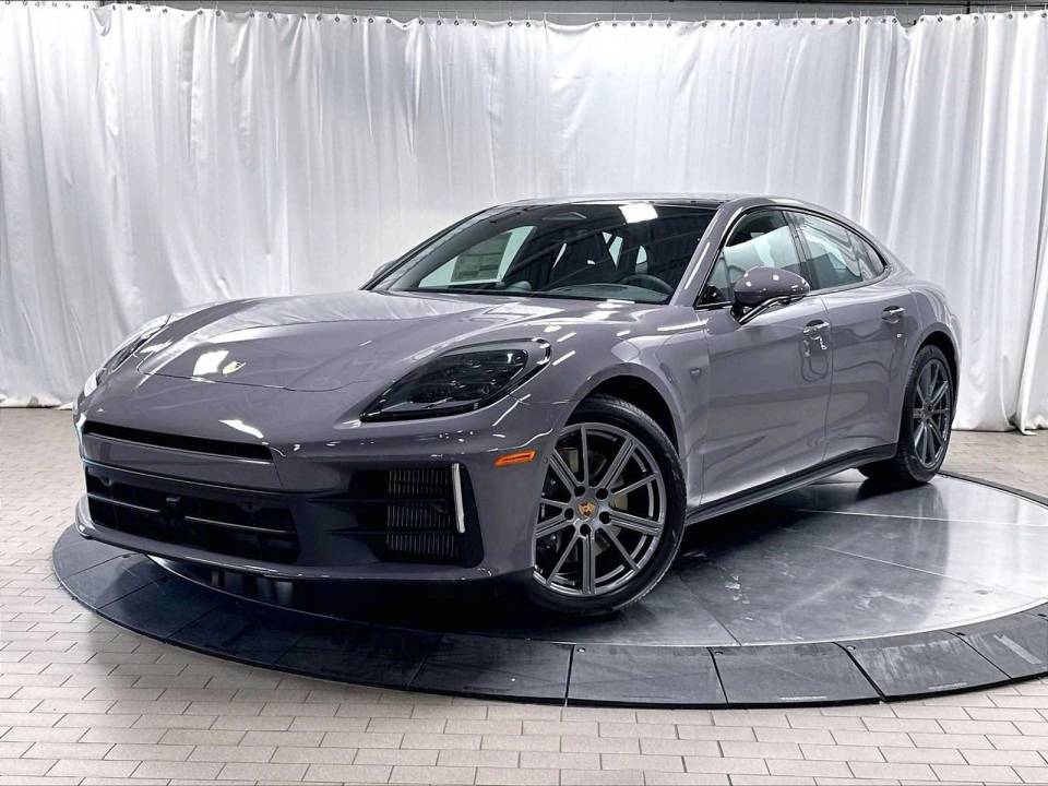 2026 Porsche Panamera