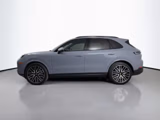 2025 Porsche Cayenne Base - Photo 9