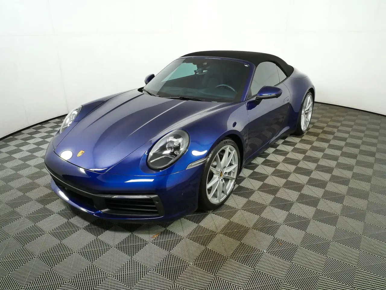 2023 Porsche 911 Carrera