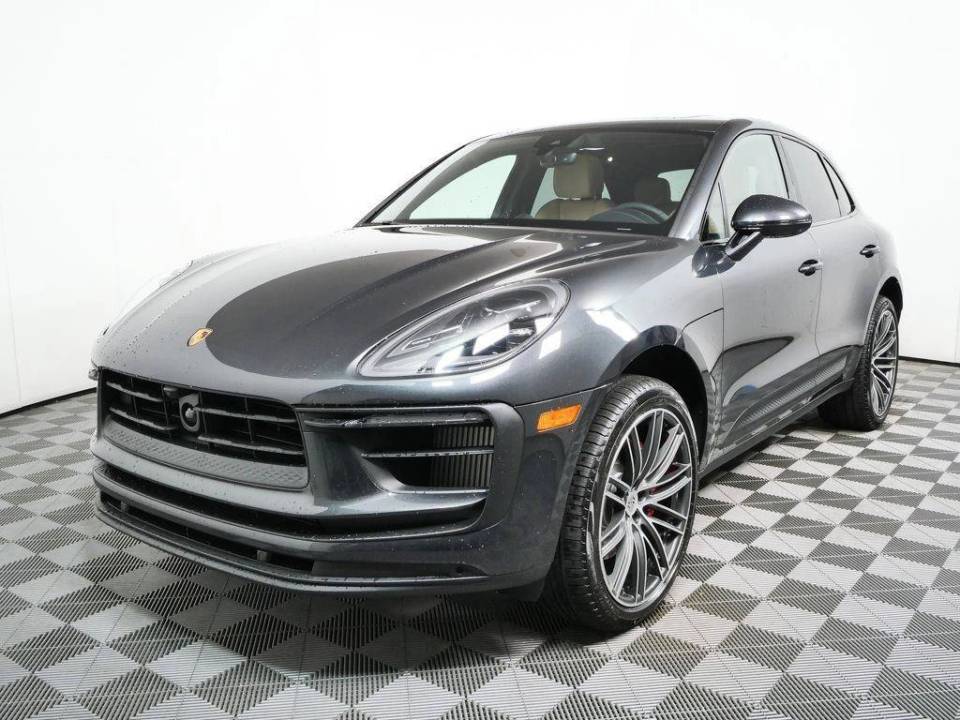 2026 Porsche Macan