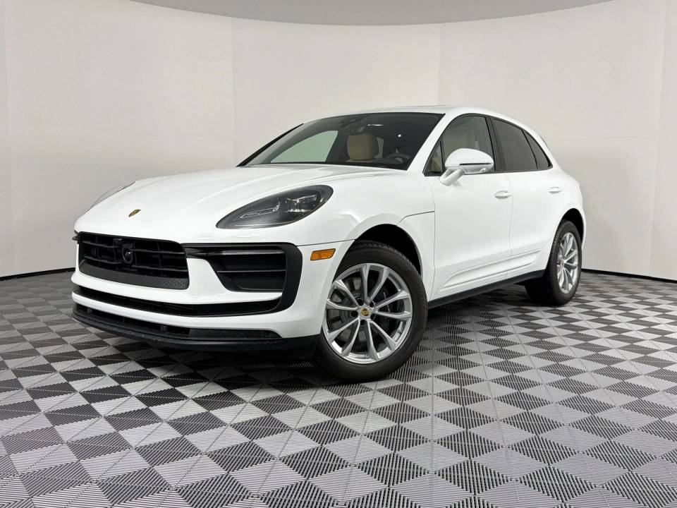 2026 Porsche Macan