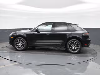 2025 Porsche Macan Base - Photo 9