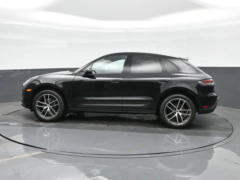 2025 Porsche Macan Base - Photo 15