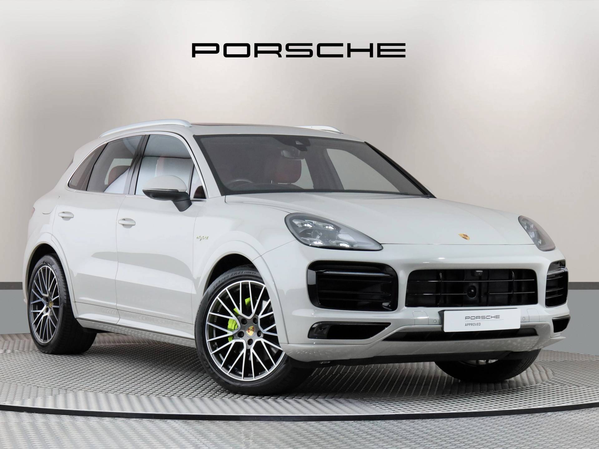 Cayenne E-Hybrid, photo 1 of 40