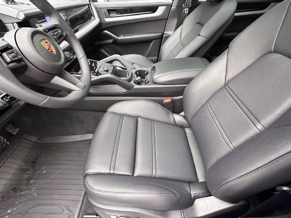 2026 Porsche Cayenne Coupe Base - Photo 35