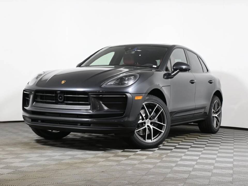 2026 Porsche Macan