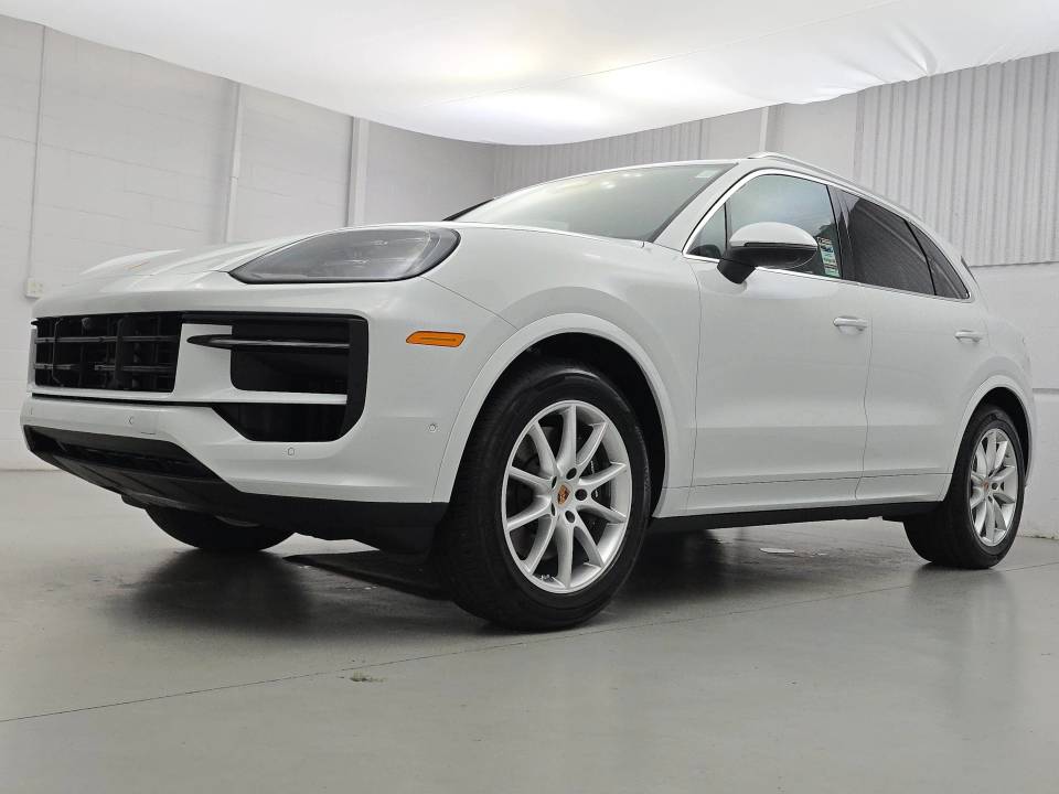 2026 Porsche Cayenne Base