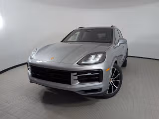 2026 Porsche Cayenne -'s photo