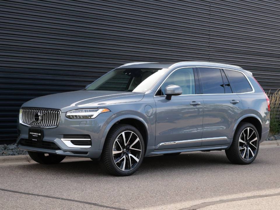 2022 Volvo XC90