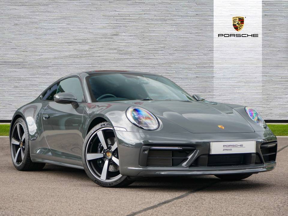 Buy PreOwned Porsche 911 Carrera S (MY23) at Porsche Centre South London