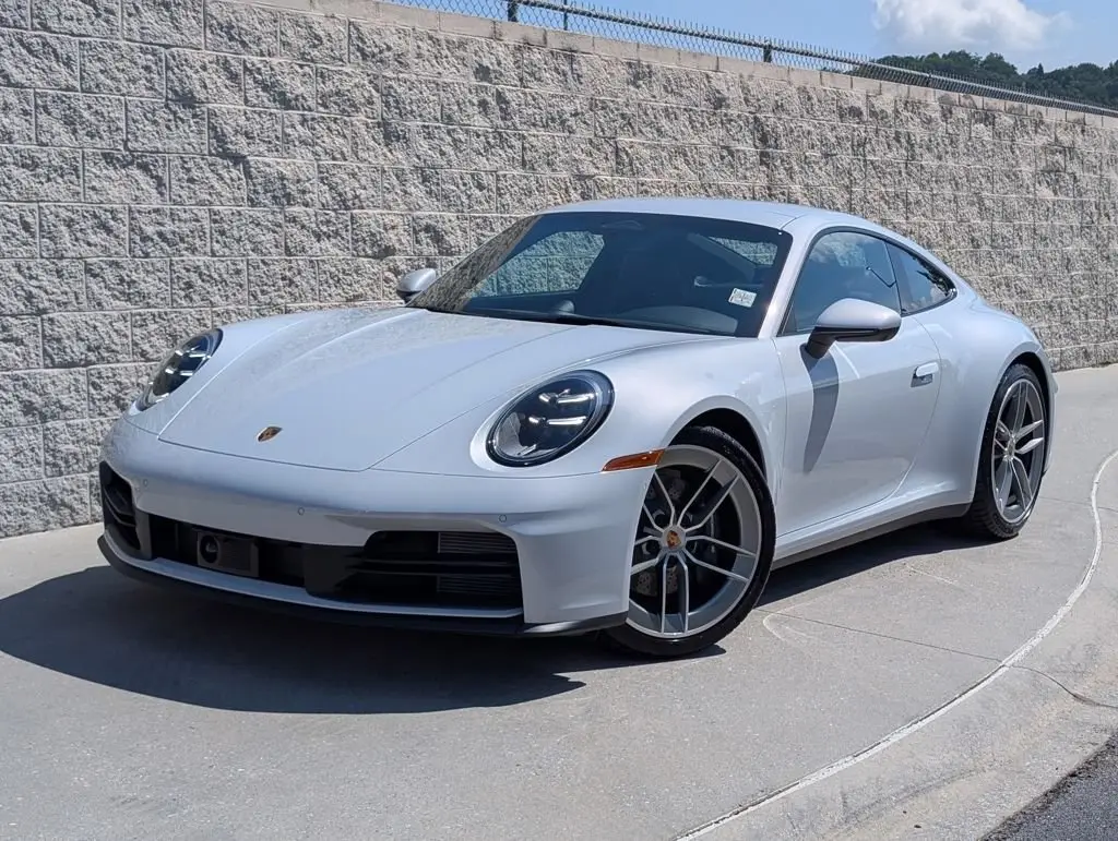 2026 Porsche 911 Carrera