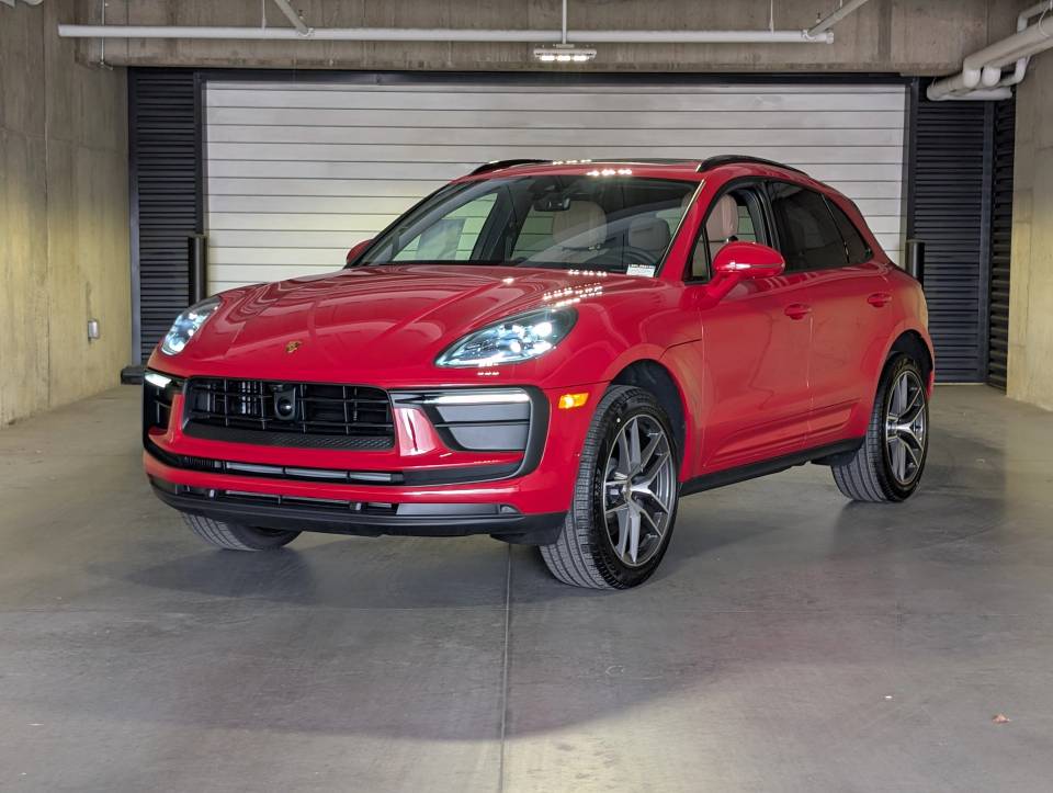 2026 Porsche Macan