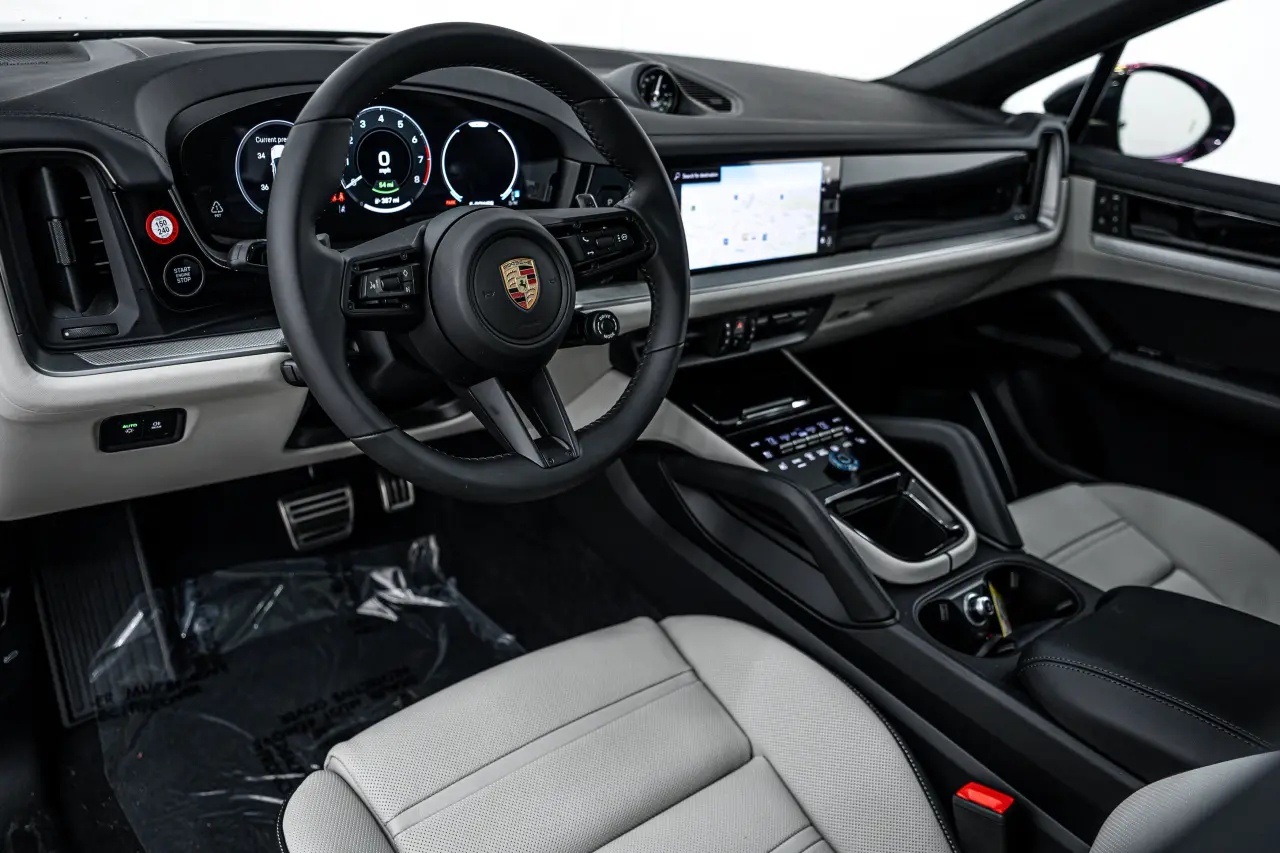 2026 Porsche Cayenne Coup S E-Hybrid - Photo 32
