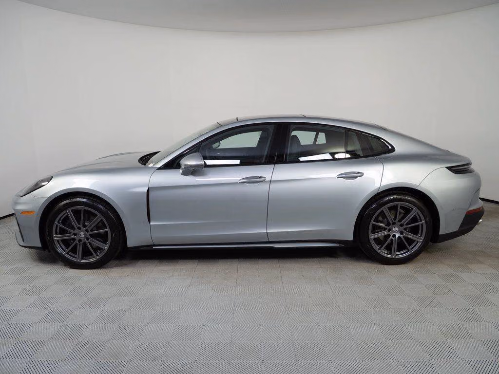 2026 Porsche Panamera Base - Photo 12