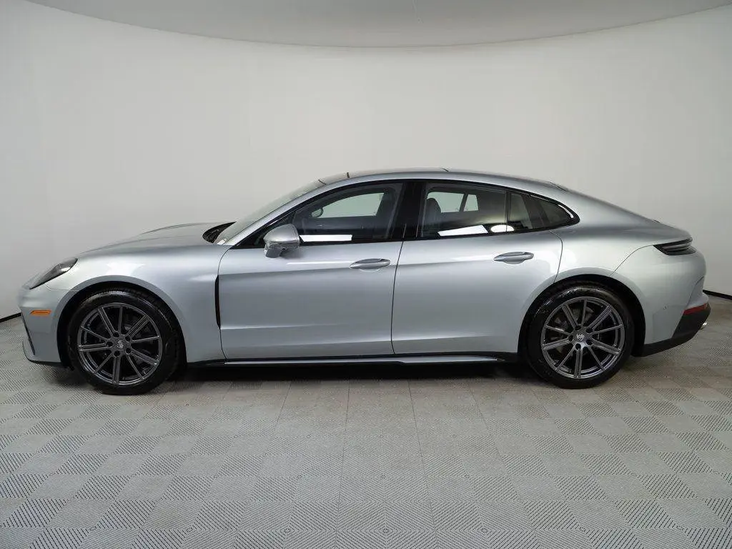 2026 Porsche Panamera Base - Photo 16